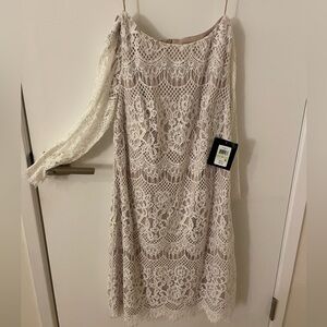White lace three-quarter sleeve dress
